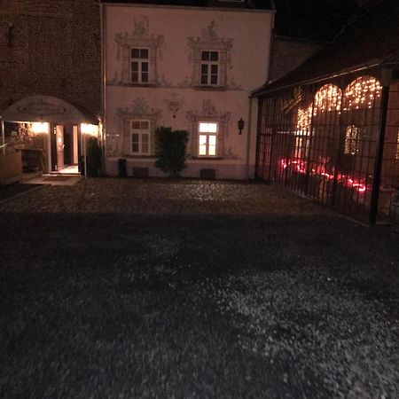 Hotel Zur Bruecke Herzogenrath Esterno foto