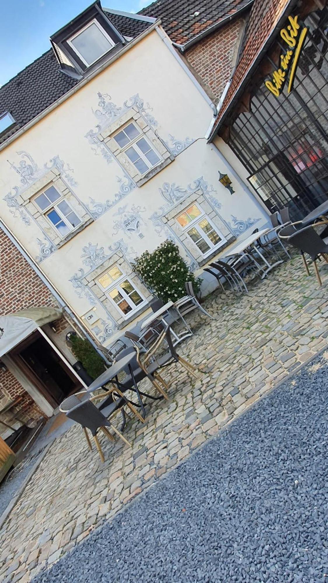 Hotel Zur Bruecke Herzogenrath Esterno foto